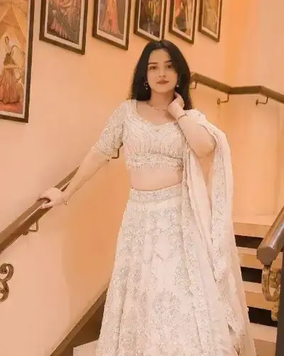Escort Bilara